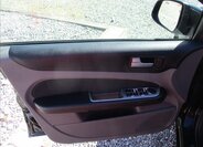Ford Focus Kombi 1,6 l 74 kw