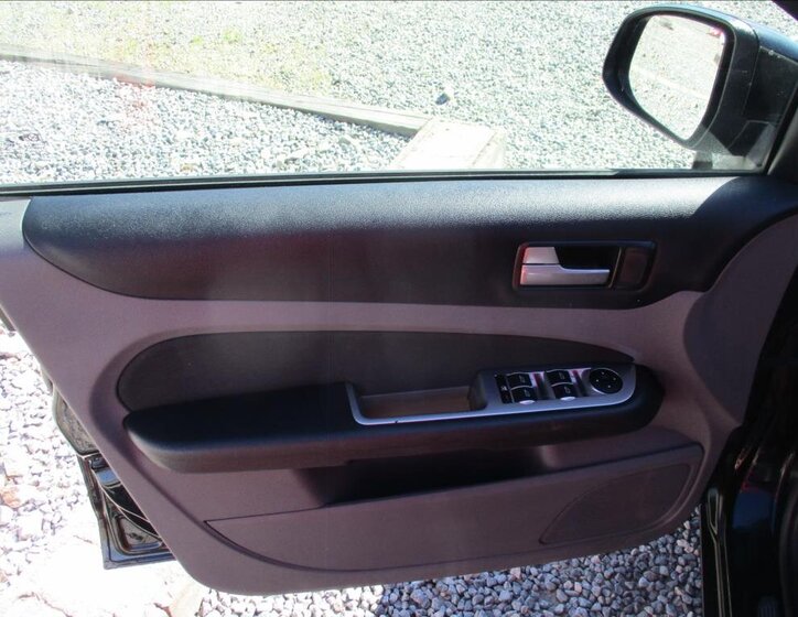 Ford Focus Kombi 1,6 l 74 kw