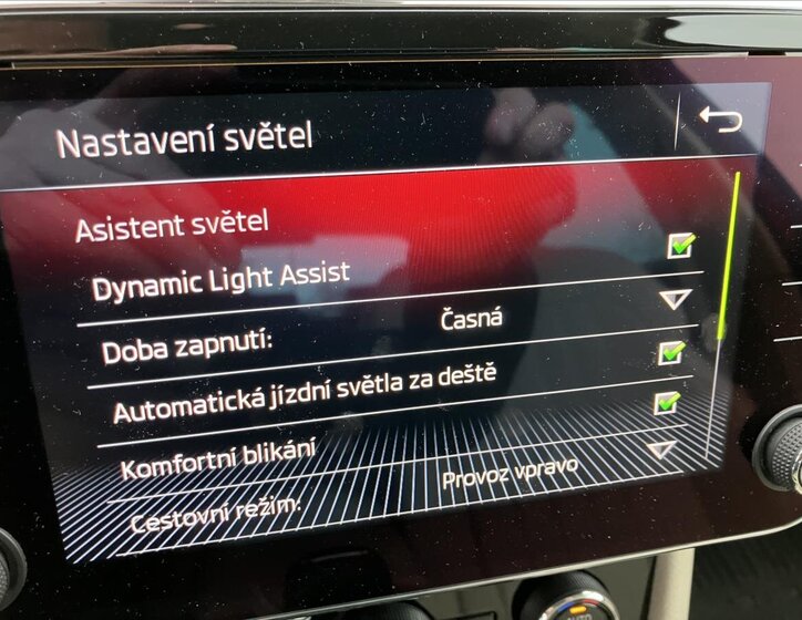 Škoda Superb Liftback 2,0 l 110 kw