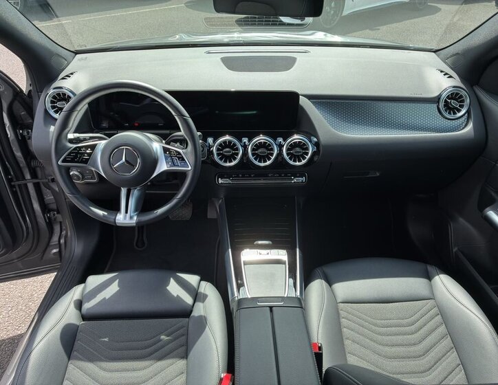 Mercedes-Benz GLA SUV / Terénní 2,0 l 110 kw