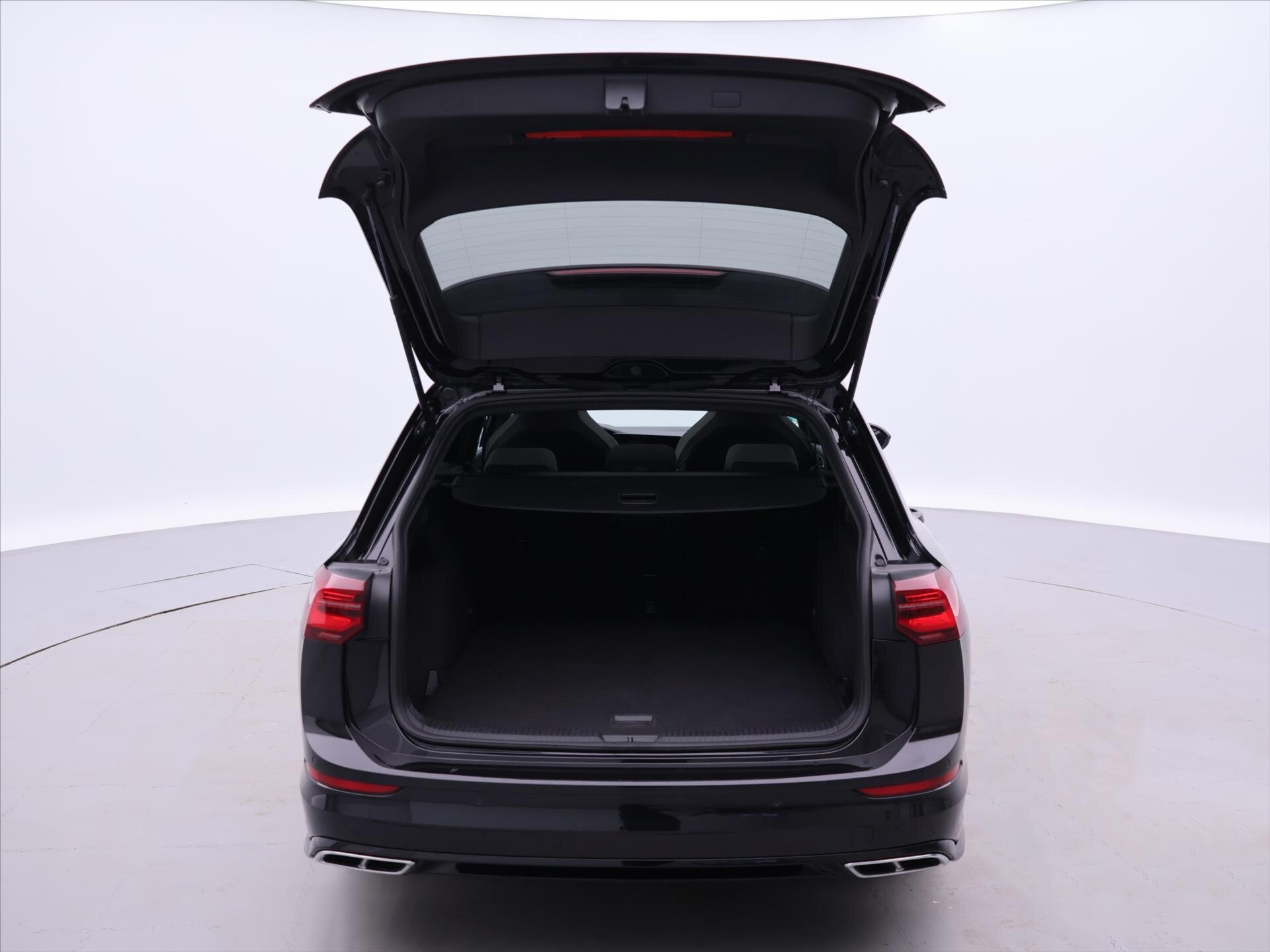 Volkswagen Golf Kombi 2,0 l 110 kw