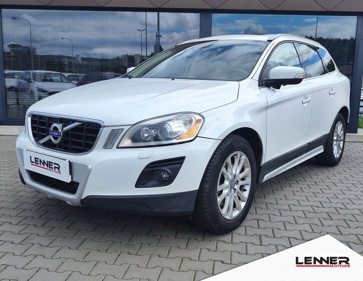 Volvo XC60 SUV / Terénní 2,4 l 136 kw
