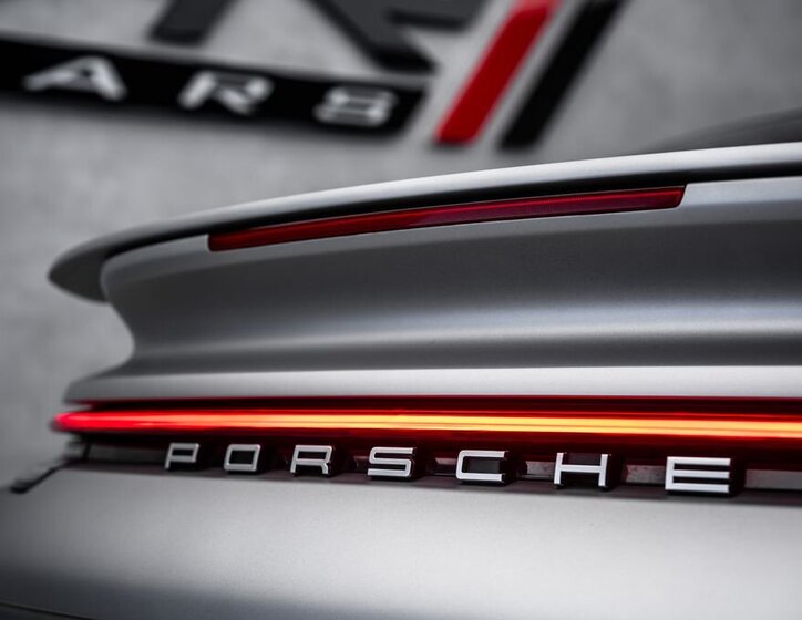 Porsche Ostatní Kupé 3,8 l 478 kw