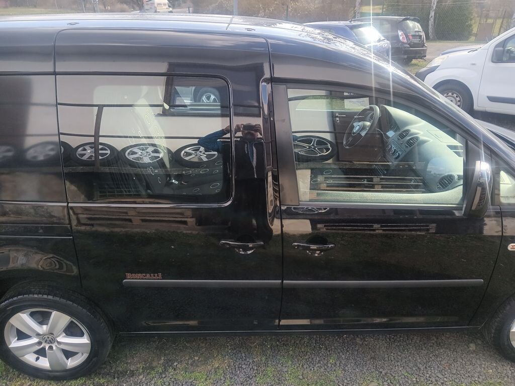 Volkswagen Caddy Kombi 1,2 l 77 kw