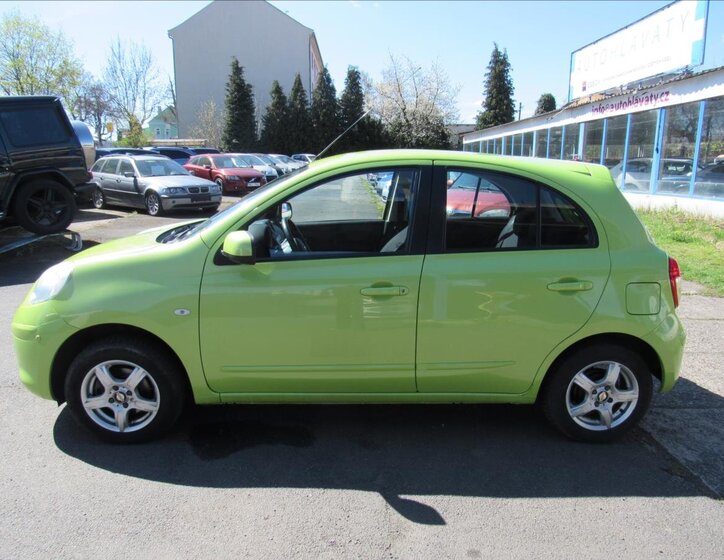 Nissan Micra Hatchback 1,2 l 59 kw