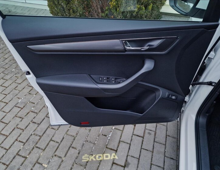 Škoda Karoq SUV / Terénní 2,0 l 110 kw