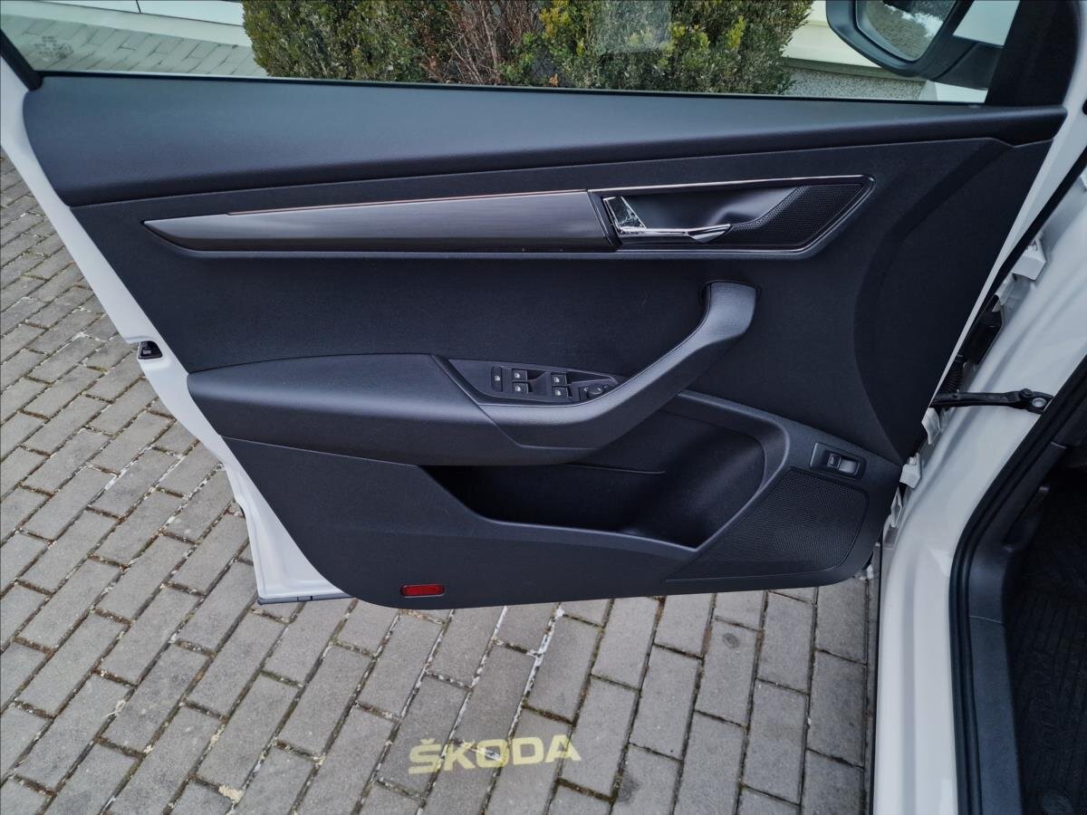 Škoda Karoq SUV / Terénní 2,0 l 110 kw