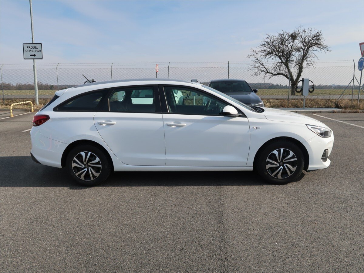 Hyundai i30 Kombi 1,4 l 73 kw