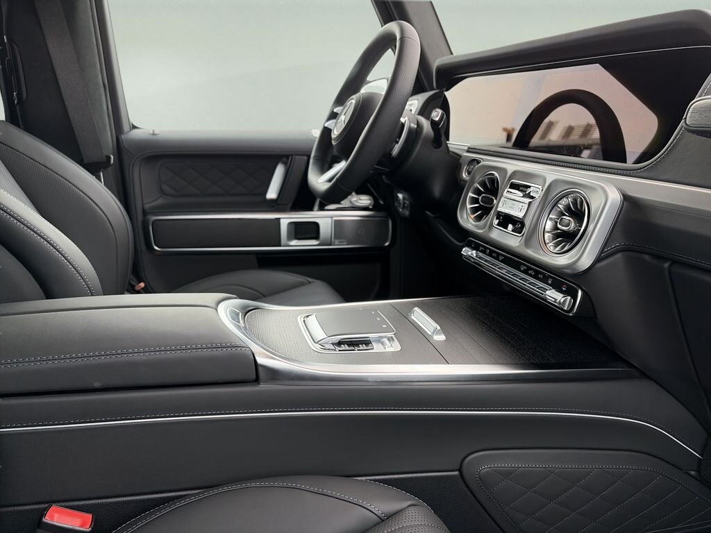 Mercedes-Benz Třídy G SUV / Terénní 0,0 432 kw