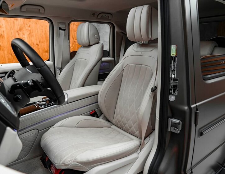 Mercedes-Benz Třídy G SUV / Terénní 4,0 l 310 kw