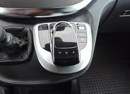 Mercedes-Benz Třídy V 26