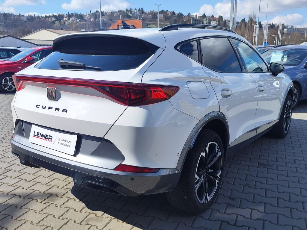 Cupra Formentor SUV / Terénní 1,5 l 110 kw