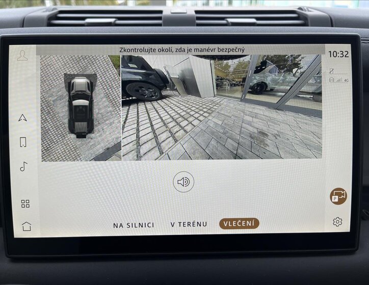 Land Rover Defender SUV 3,0 l 147 kw