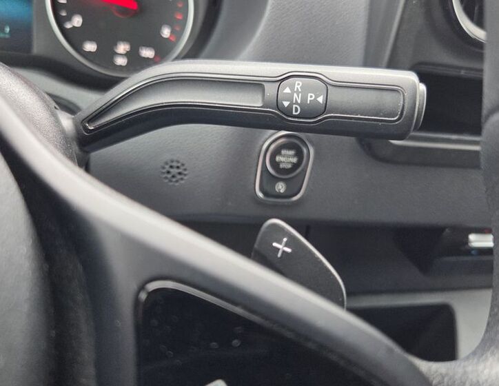 Mercedes-Benz Sprinter 14