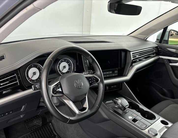 Volkswagen Touareg SUV / Terénní 3,0 l 170 kw