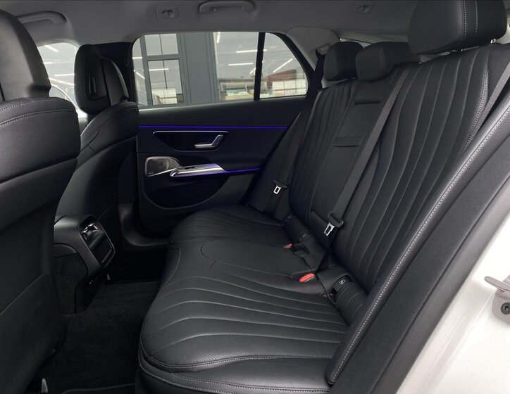 Mercedes-Benz Třídy E Kombi 2,0 l 145 kw