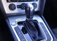 Volkswagen Passat Sedan / Limuzína 1,4 l 110 kw