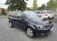 Volkswagen Touran 2