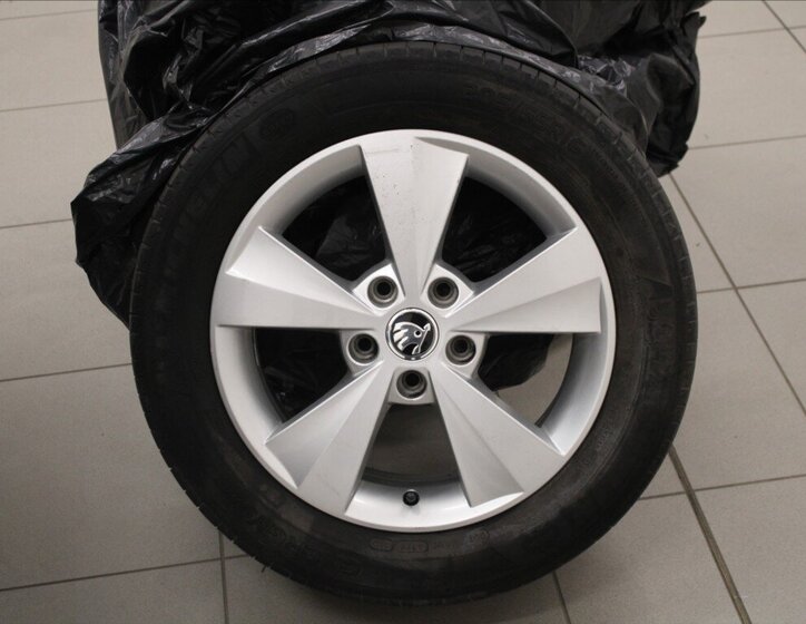 Škoda Octavia Kombi 2,0 l 110 kw