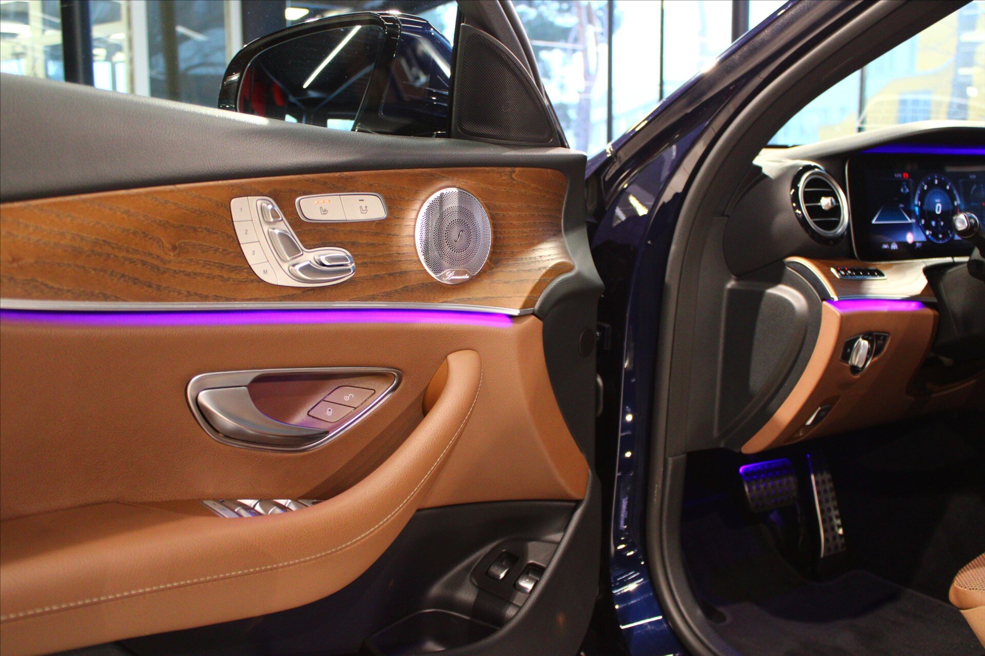 Mercedes-Benz Třídy E Sedan 1,6 l 118 kw