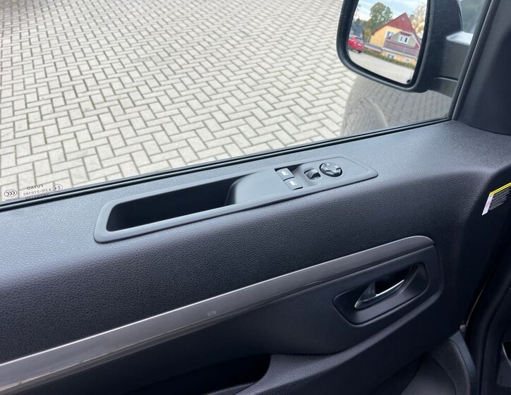 Toyota ProAce Verso 12