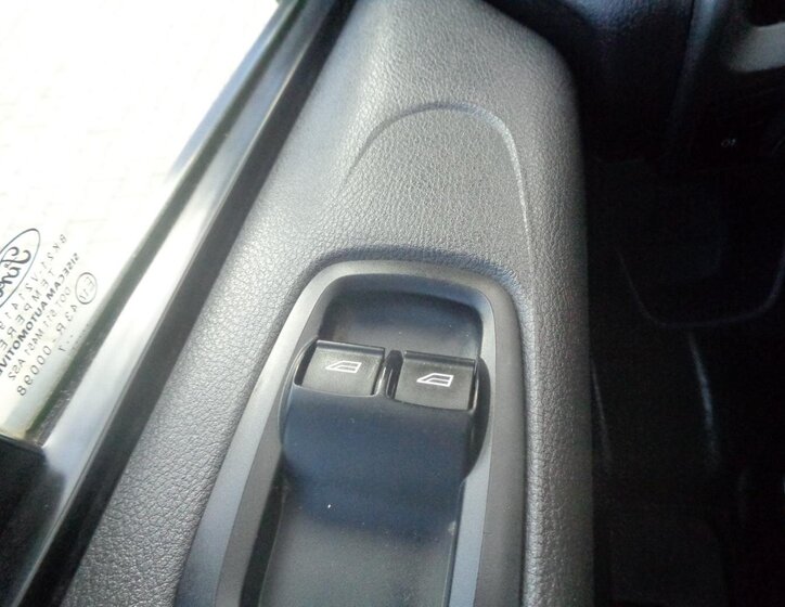 Ford Transit Custom Ostatní 2,0 l 77 kw