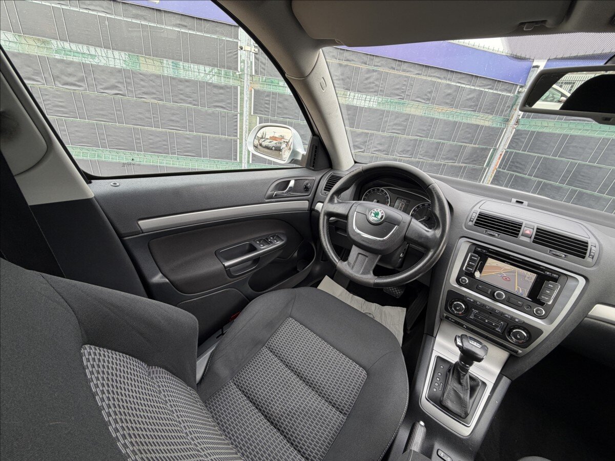 Škoda Octavia Kombi 1,6 l 77 kw