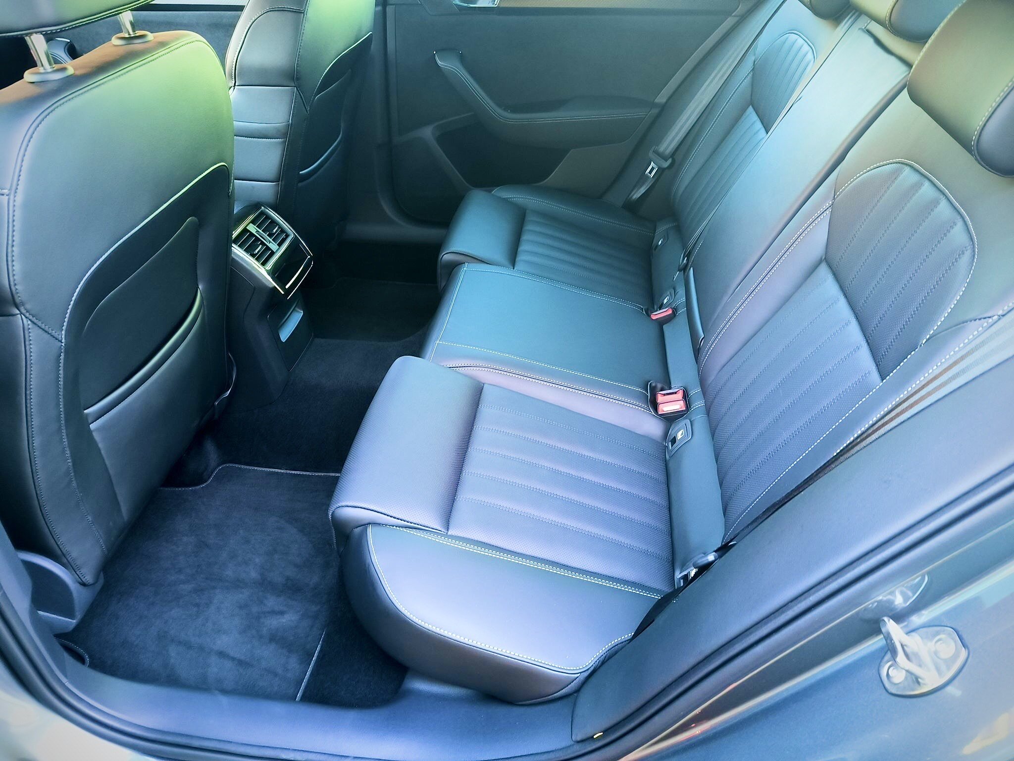 Škoda Superb Sedan 2,0 l 140 kw