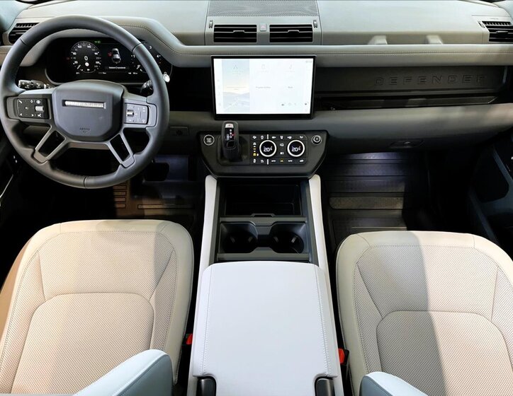 Land Rover Defender SUV / Terénní 3,0 l 183 kw