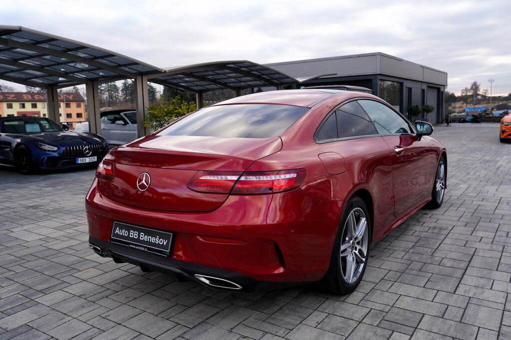 Mercedes-Benz Třídy E