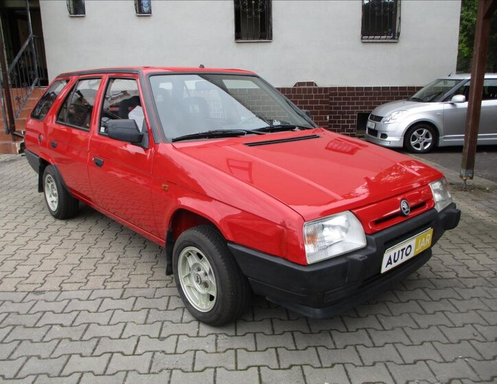 Škoda Forman Kombi 1,3 l 43 kw