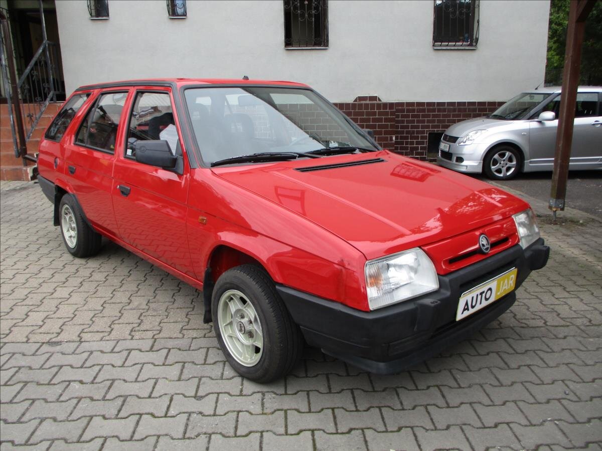 Škoda Forman Kombi 1,3 l 43 kw