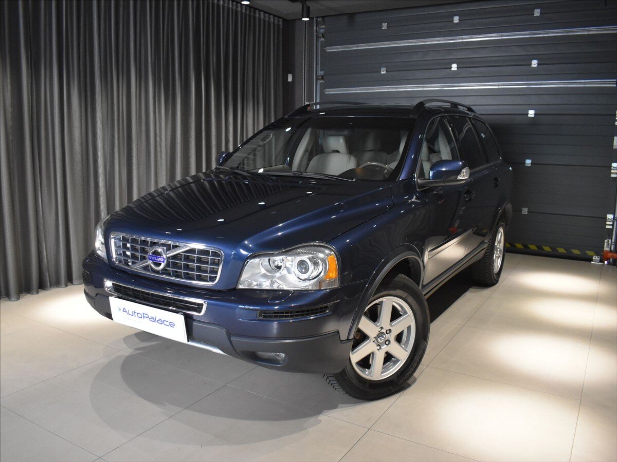 Volvo XC90 SUV / Terénní 2,4 l 147 kw