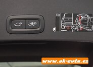 Volvo XC40 SUV 2,0 l 120 kw