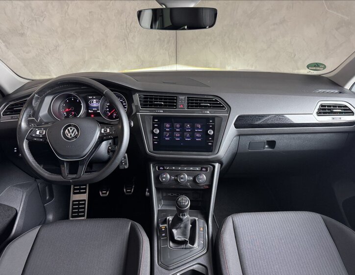Volkswagen Tiguan 14