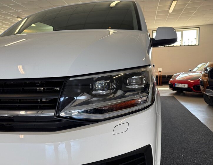 Volkswagen Transporter 8