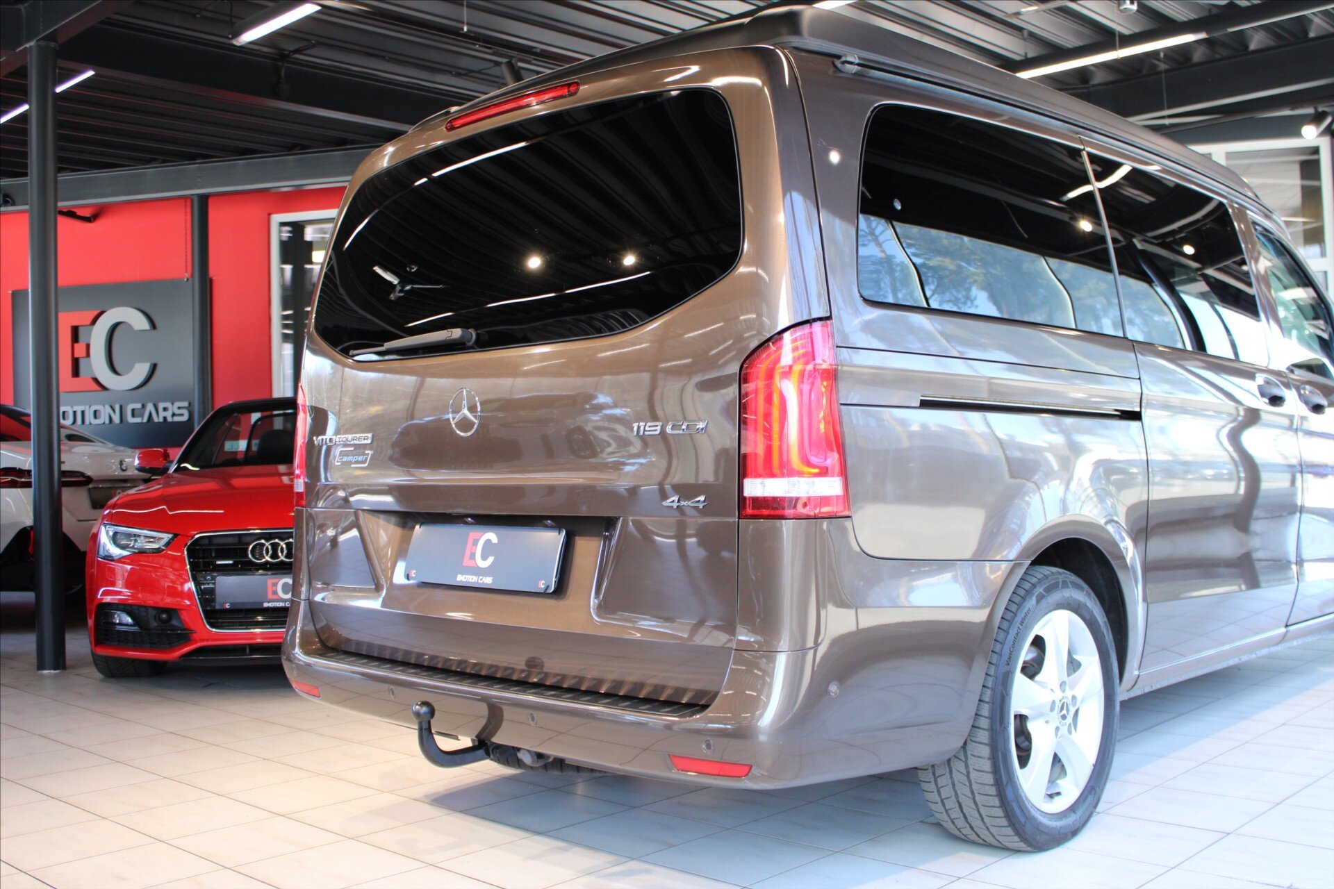 Mercedes-Benz Vito MPV 2,1 l 140 kw