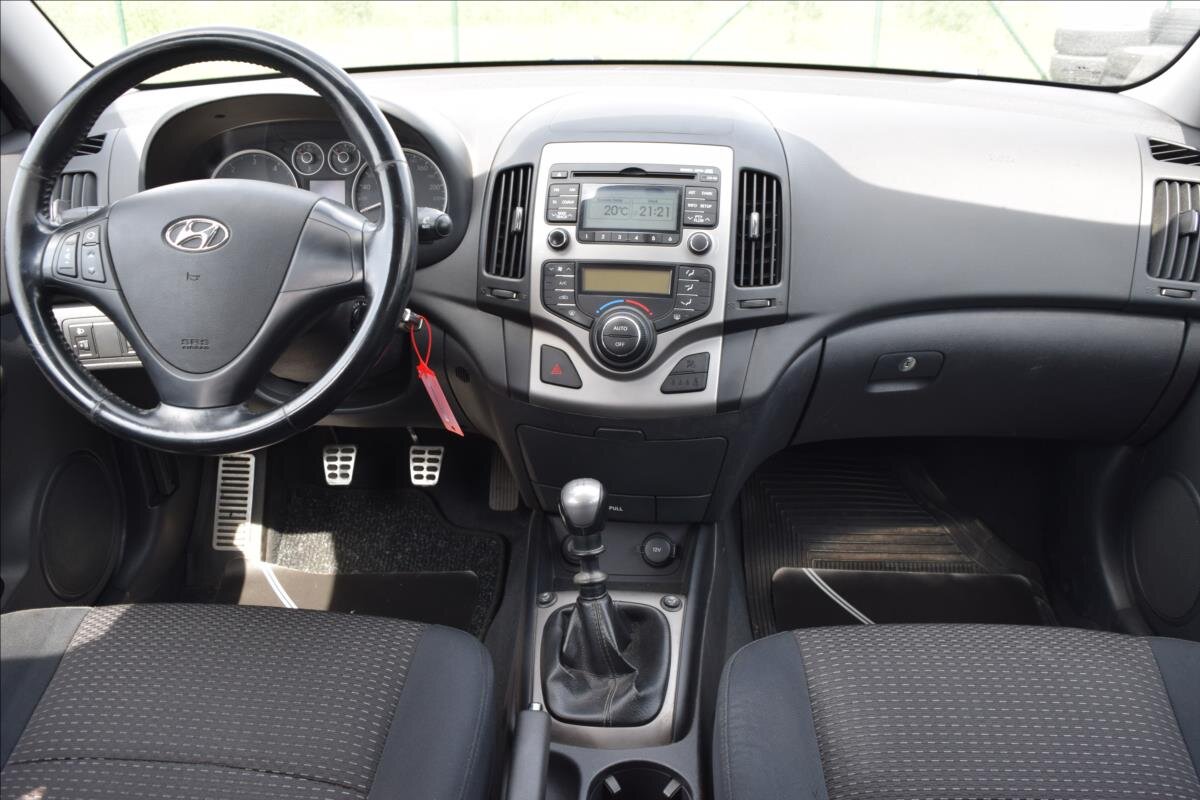 Hyundai i30 Hatchback 1,6 l 66 kw