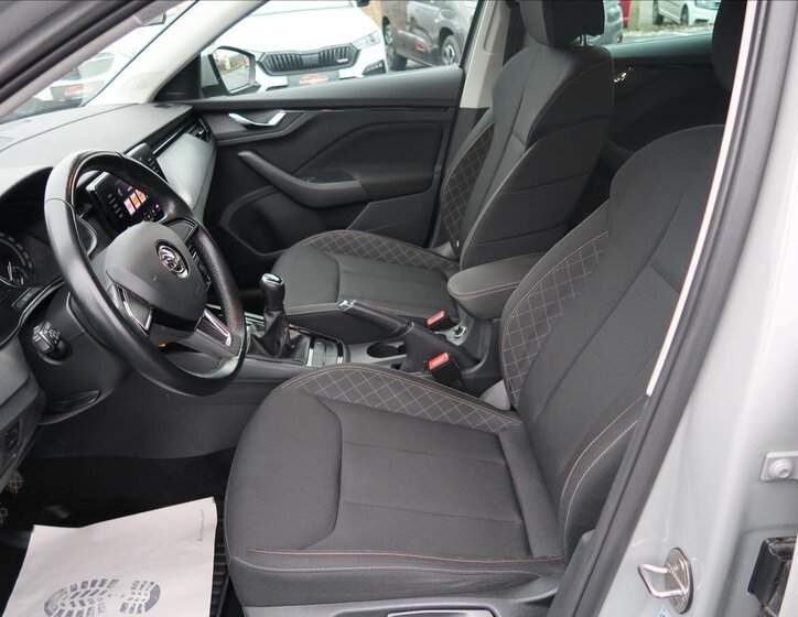 Škoda Scala Hatchback 999,0 70 kw