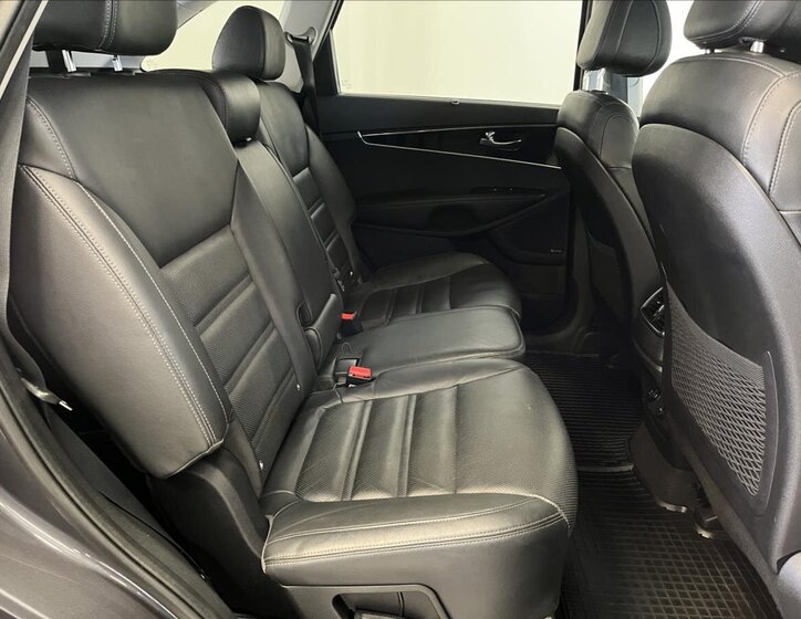 KIA Sorento 24