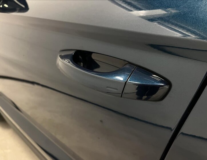 Škoda Karoq SUV 1,5 l 110 kw