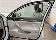 Volkswagen Passat Kombi 2,0 l 140 kw