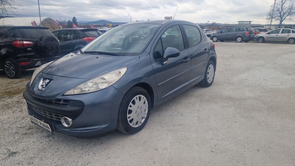Peugeot 207 Hatchback 1,4 l 65 kw