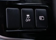 Mitsubishi Outlander SUV / Terénní 2,0 l 110 kw