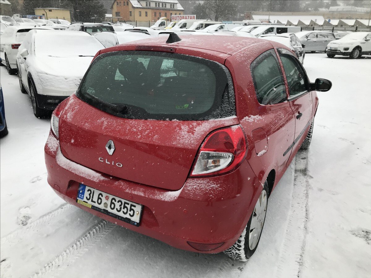 Renault Clio Hatchback 1,1 l 48 kw