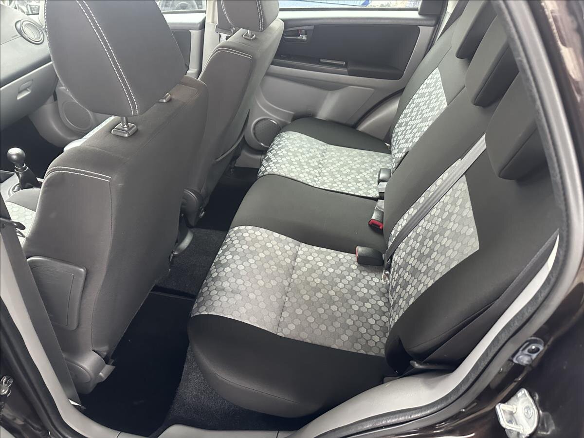 Suzuki SX4 Hatchback 1,6 l 88 kw