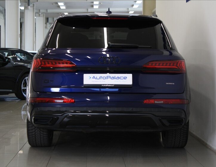 Audi Q7 SUV / Terénní 3,0 l 210 kw