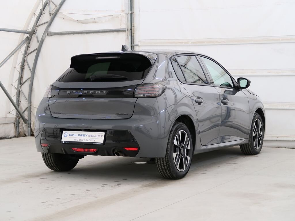 Peugeot 208 Hatchback 1,2 l 74 kw