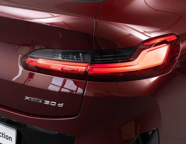 BMW X4 SUV / Terénní 3,0 l 210 kw