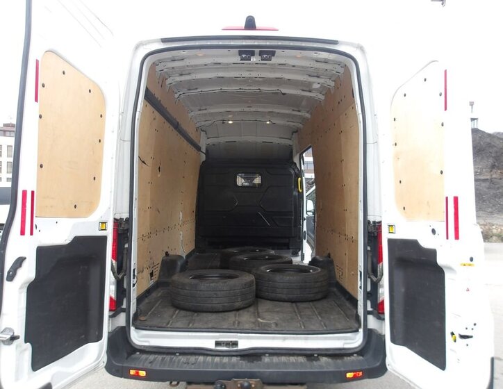 Ford Transit Skříň 2,2 l 114 kw